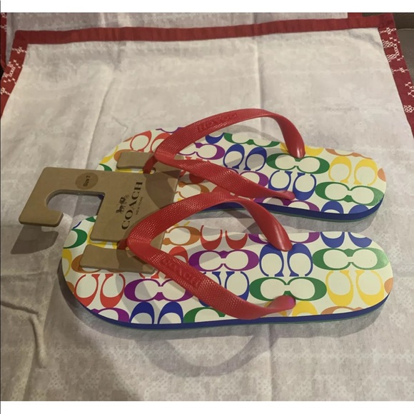Coach Pride Rainbow Signature Collection Flip Flops Sandals Size 7 - Picture 2 of 4